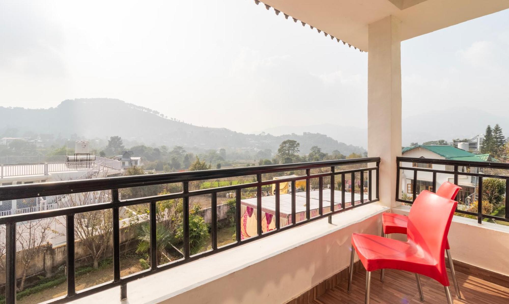 Treebo Spring Birds Hotel Bhimtal Exterior photo